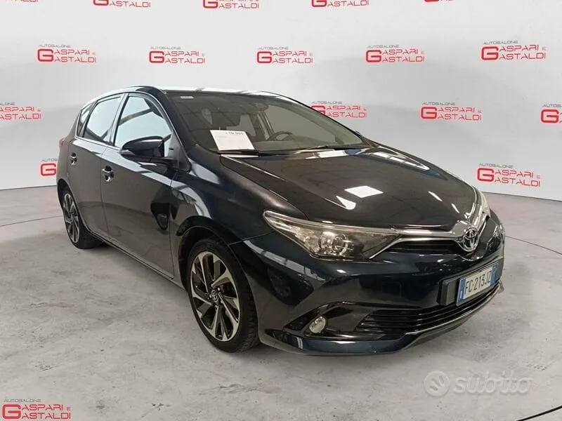 Toyota Auris 2016 photo 2