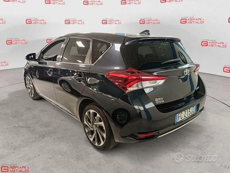 Toyota Auris 2016 photo 4