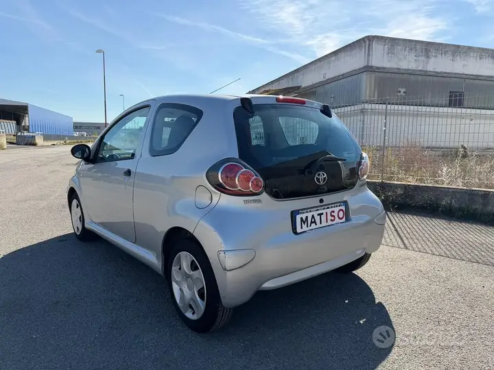 Toyota Aygo 2009 photo 5