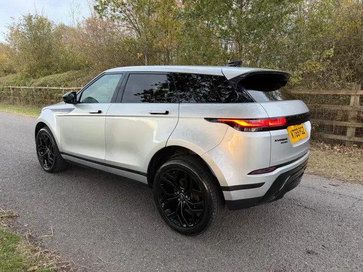 Land Rover Range Rover Evoque 2020 photo 5