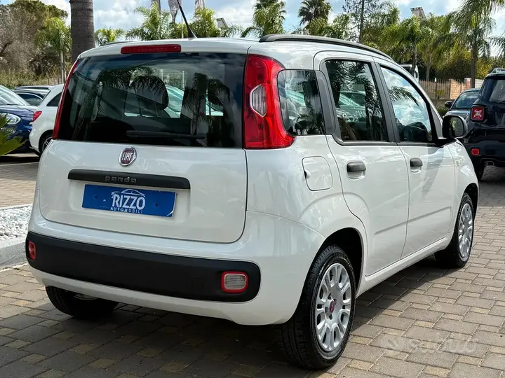 Fiat Panda 2013 photo 2