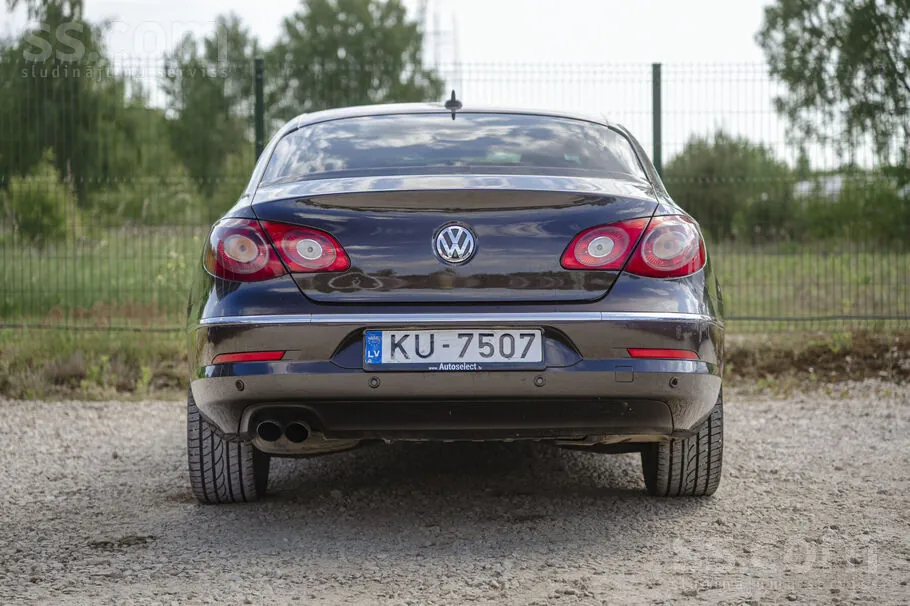 Volkswagen Passat Cc 2010 photo 5