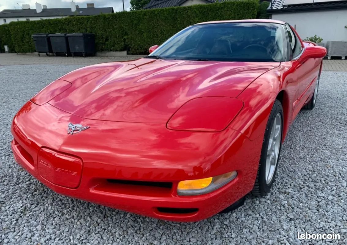 Chevrolet Corvette 2003 photo 2