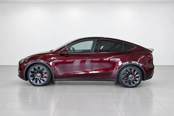 Tesla Model Y 2025 photo 5