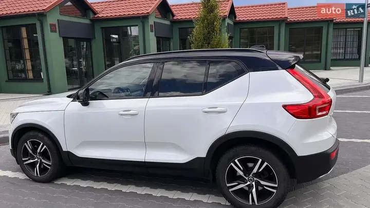 Volvo Xc40 2018 photo 4