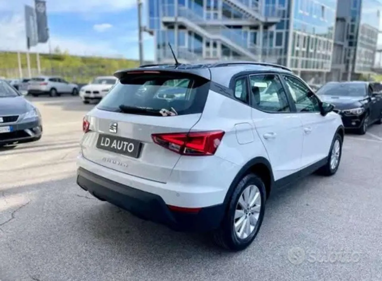 Seat Arona 2020 photo 3