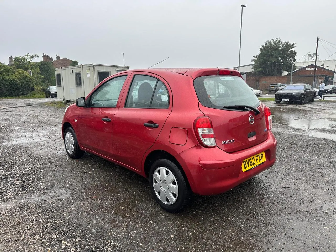Nissan Micra 2012 photo 5