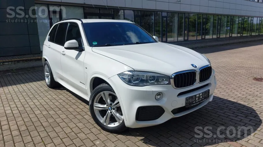 BMW X5 2017 photo 2