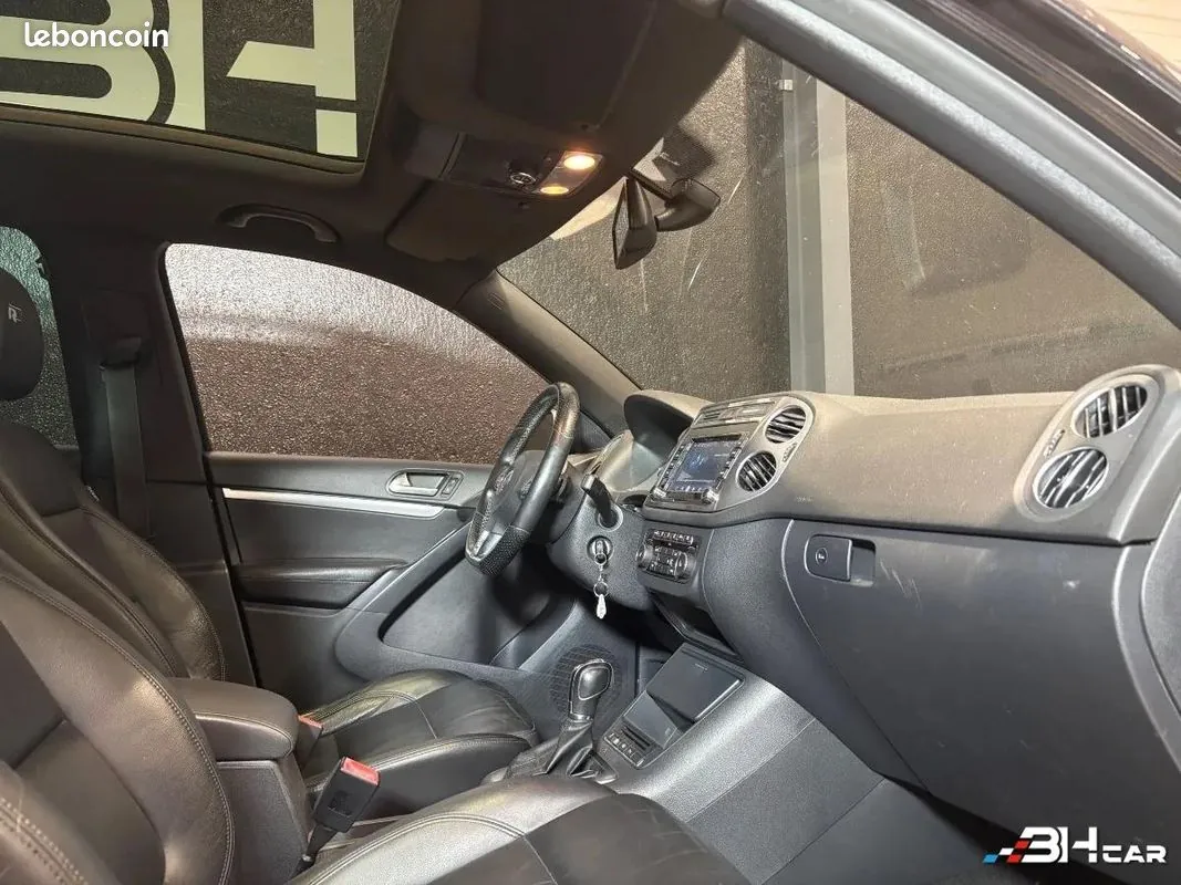 Volkswagen Tiguan 2012 photo 3