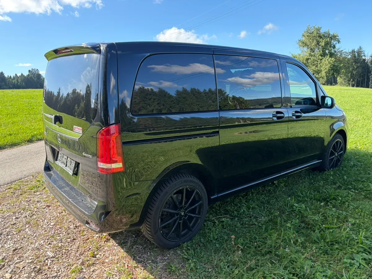 Mercedes-Benz V-Class 2021 photo 3