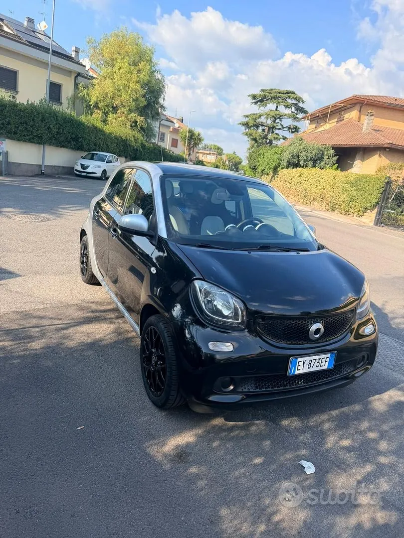 Smart Forfour 2015 photo 2