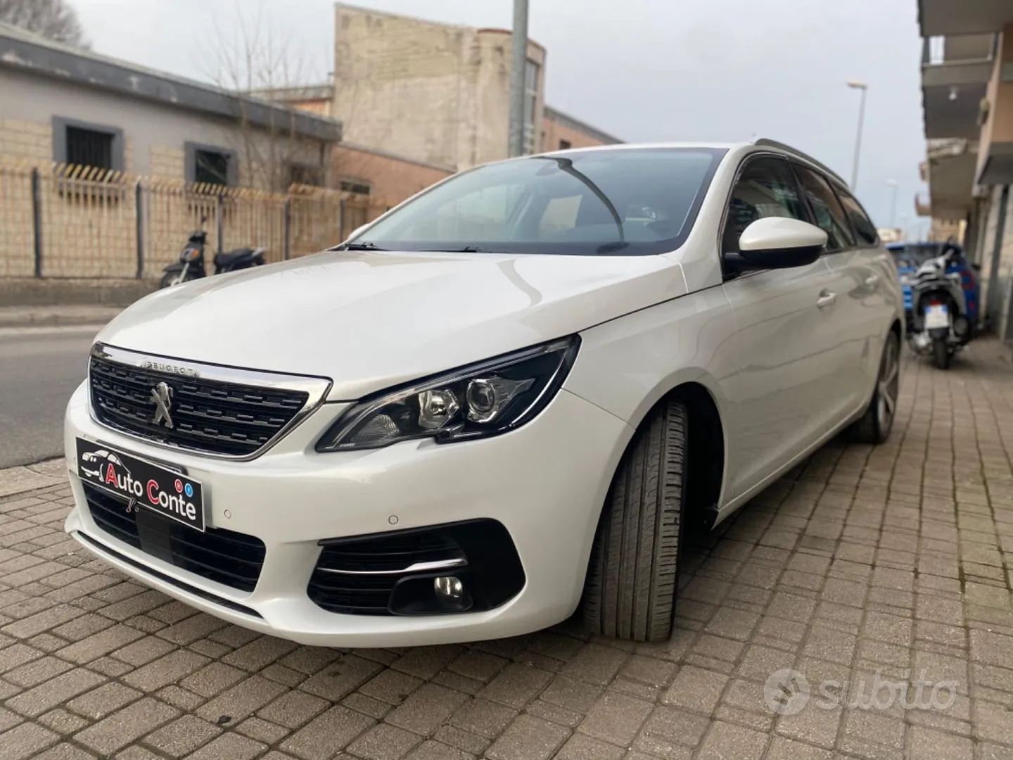 Peugeot 308 2019 photo 3