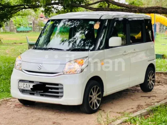 Suzuki Spacia 2018 photo 2