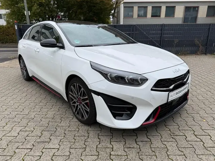 Kia Proceed Gt