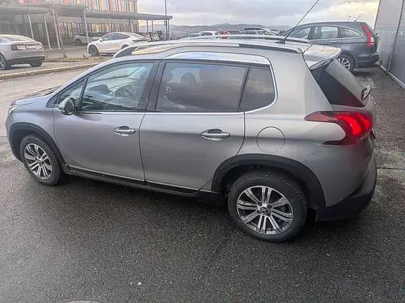 Peugeot 2008 2016 photo 4