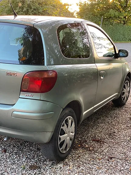 Toyota Yaris 2004 photo 5