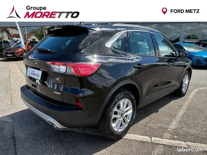 Ford Kuga 2022 photo 2