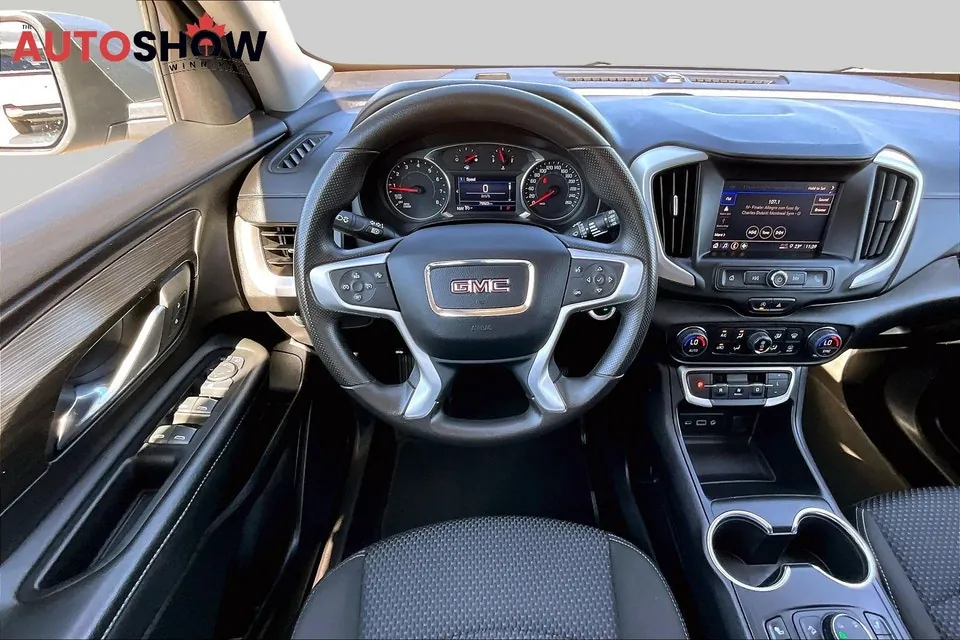 GMC Terrain 2024 photo 3