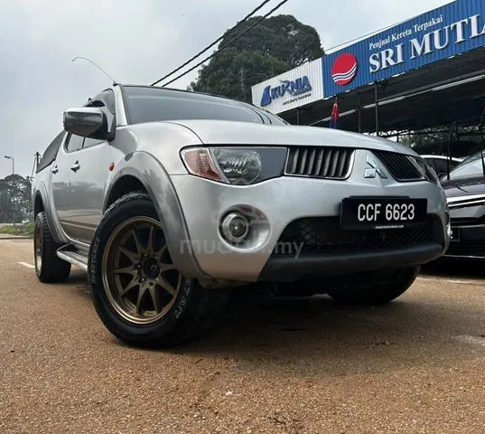 Mitsubishi Triton