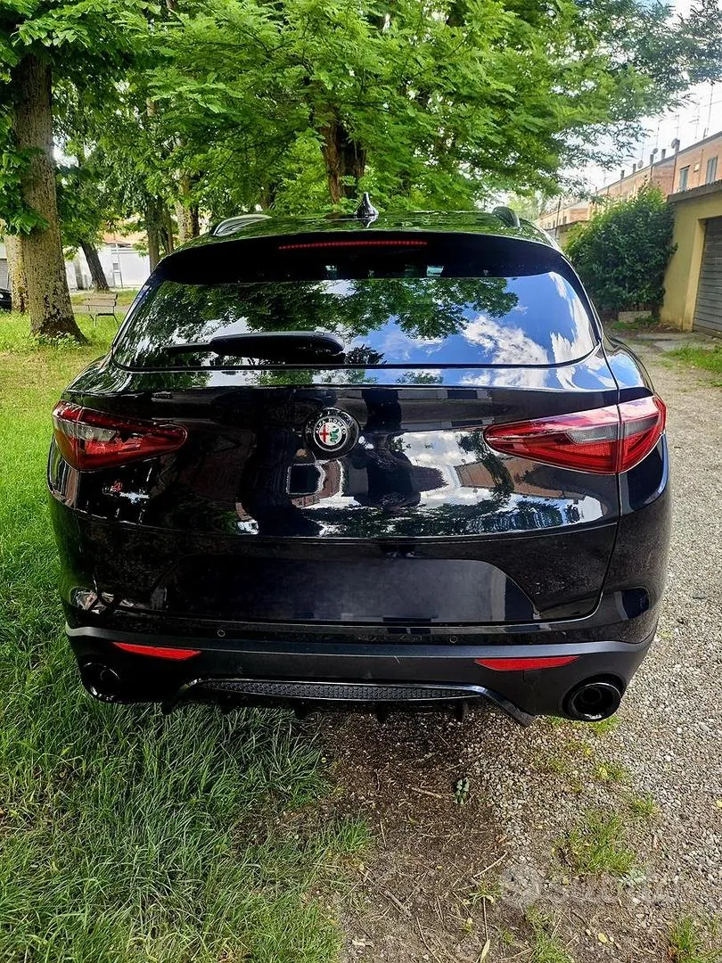 Alfa Romeo Stelvio 2018 photo 3