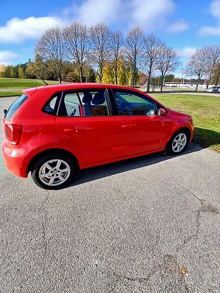 Volkswagen Polo 2012 photo 3