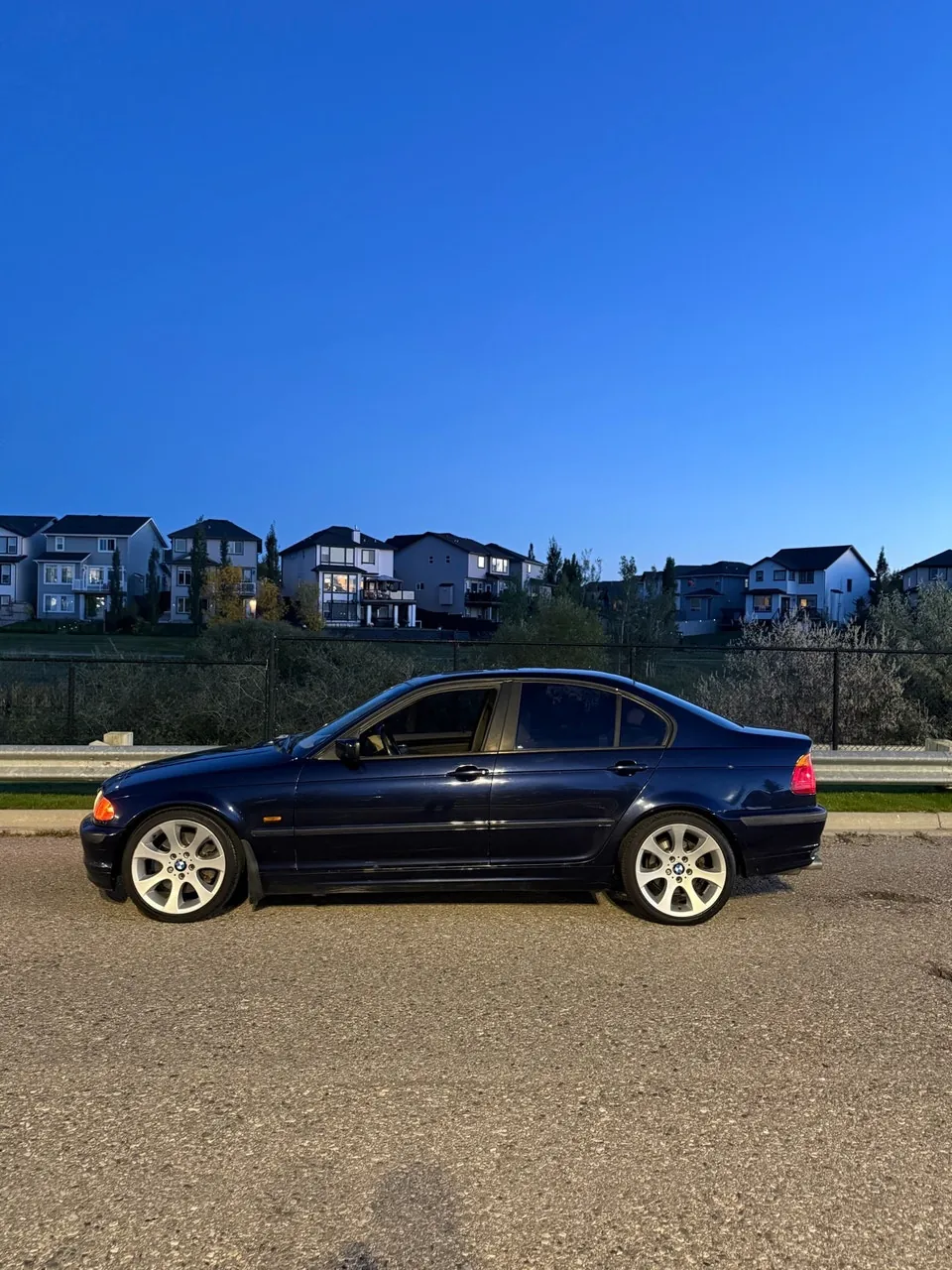 BMW 325I 2001 photo 3