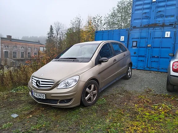 Mercedes-Benz B180 D