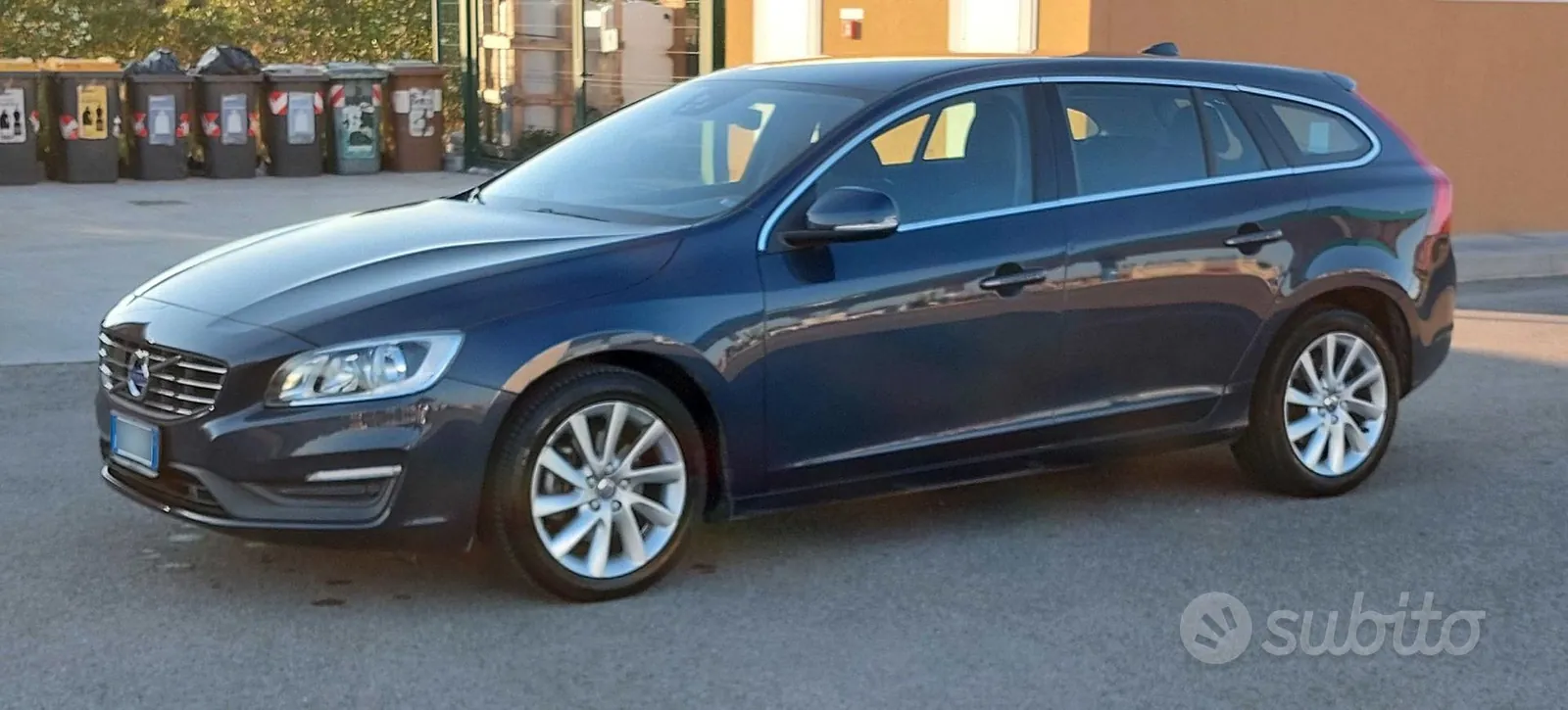 Volvo V60 2015 photo 2