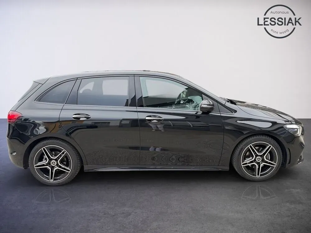 Mercedes-Benz B-Class 2024 photo 3