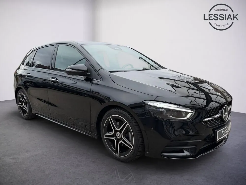 Mercedes-Benz B-Class 2024 photo 2