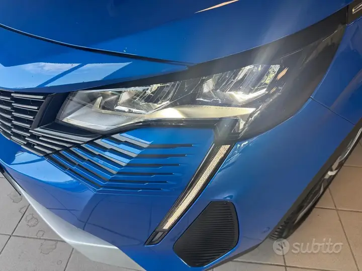 Peugeot 3008 2022 photo 4