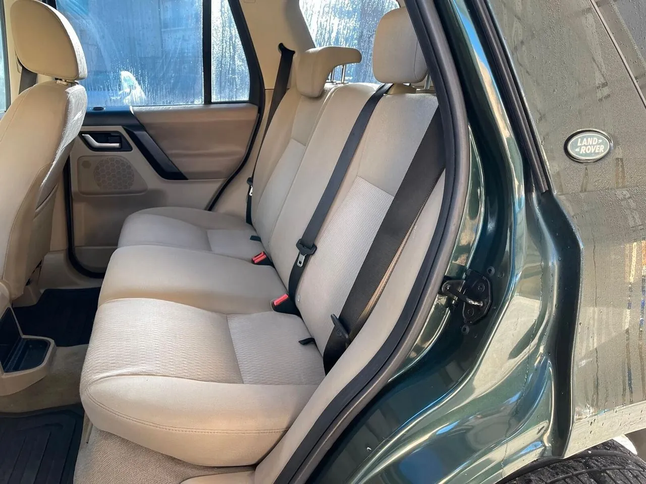Land Rover Freelander 2012 photo 5