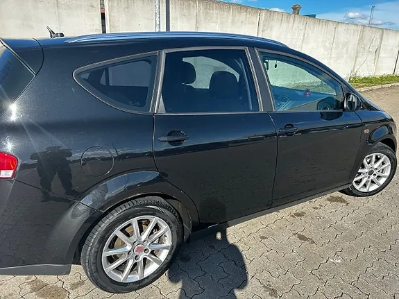 Seat Altea Xl 2012 photo 4