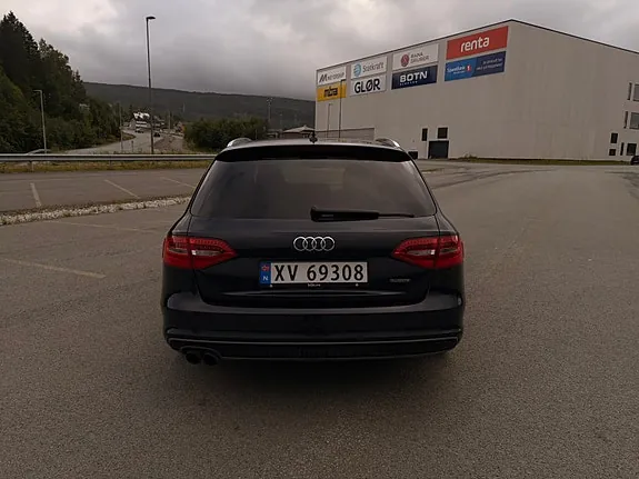 Audi A4 2015 photo 5
