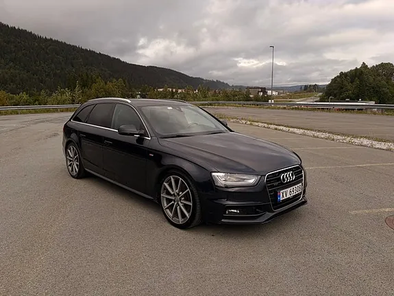 Audi A4 2015 photo 2