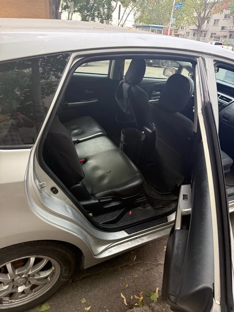 Toyota Prius V 2016 photo 5