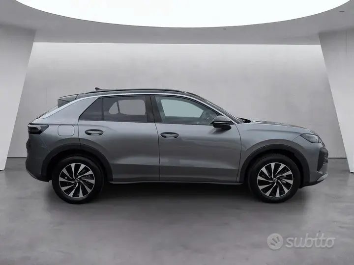 Volkswagen T-Roc 2021 photo 3