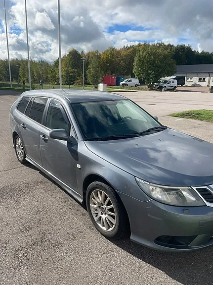 Saab 9-3 2009 photo 2