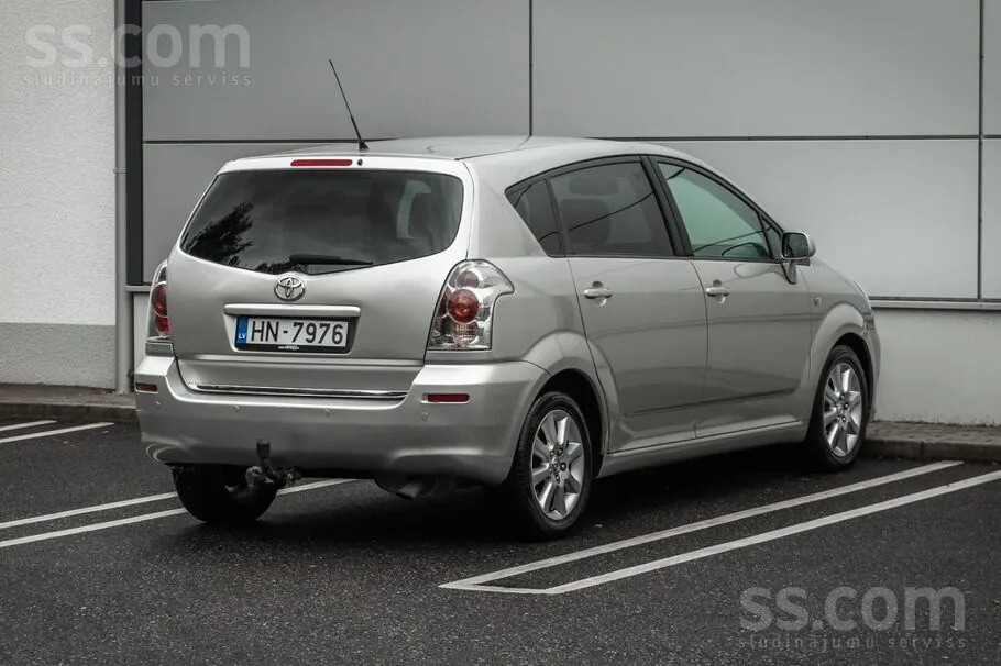 Toyota Corolla Verso 2007 photo 4