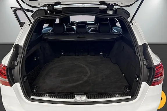 Mercedes-Benz C200 2019 photo 5