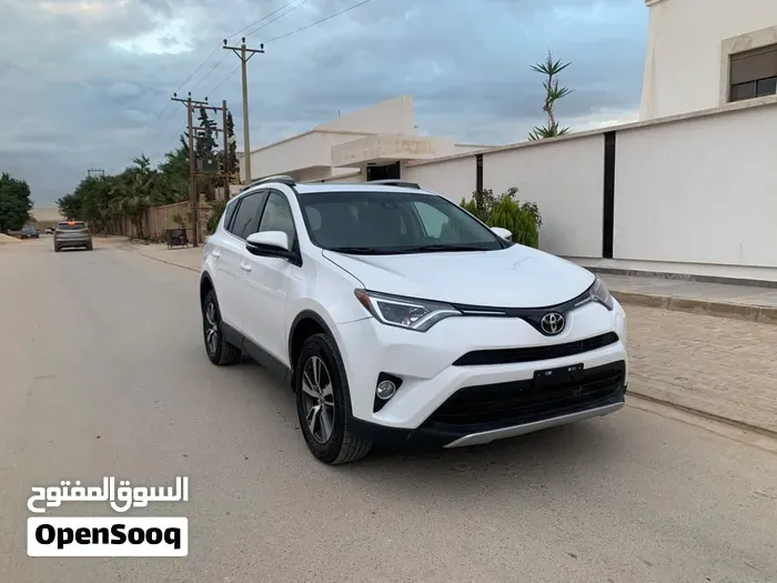 Toyota Rav 4 2018 photo 2