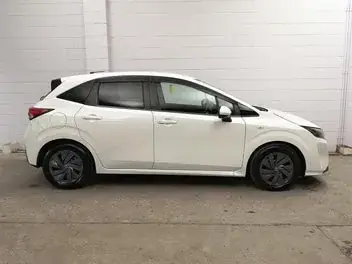Nissan Note 2021 photo 4