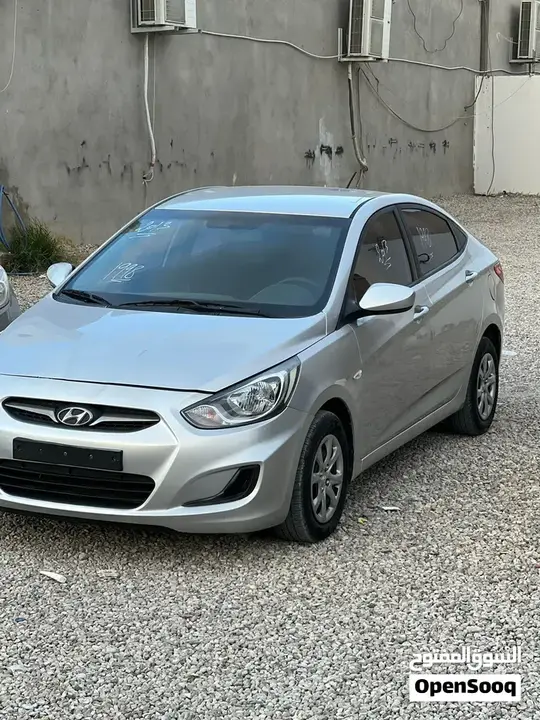 Hyundai Accent 2012 photo 4