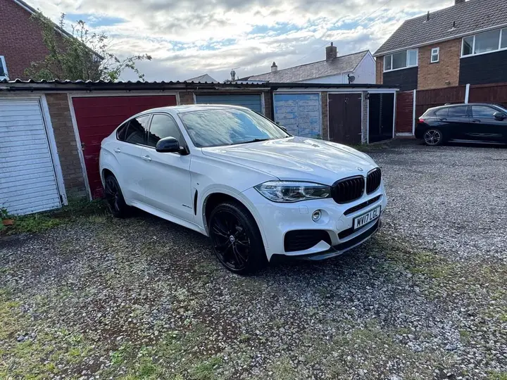BMW X6 2017 photo 2