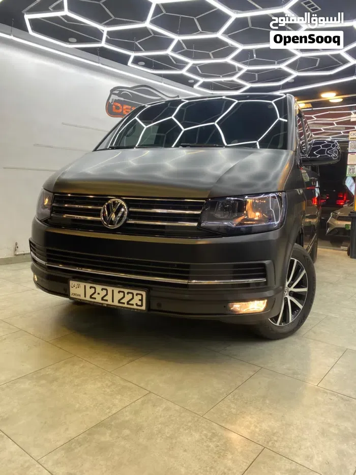 Volkswagen Multivan 2016 photo 3