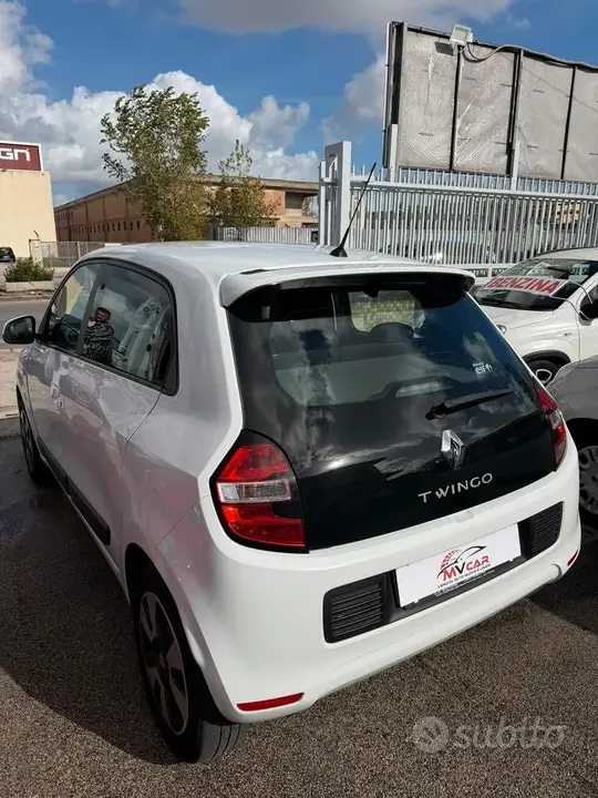 Renault Twingo 2015 photo 5