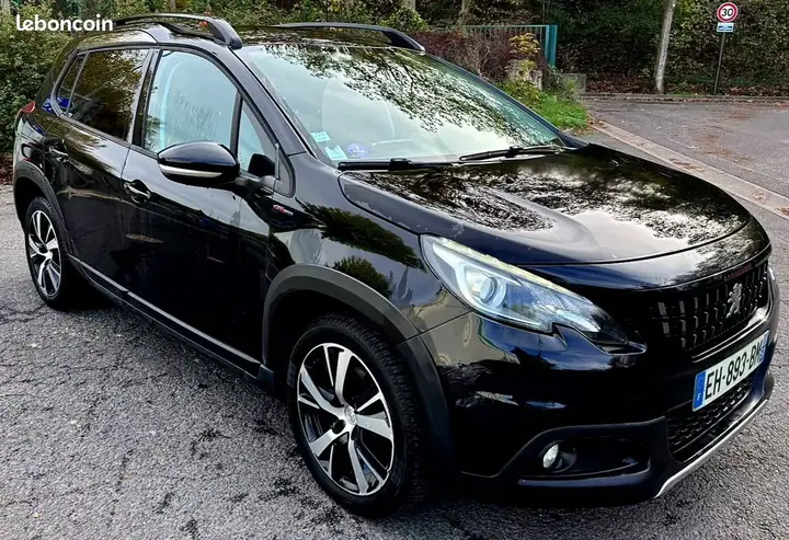 Peugeot 2008 2017 photo 2