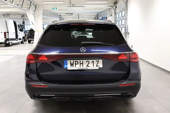 Mercedes-Benz E220 2025 photo 5