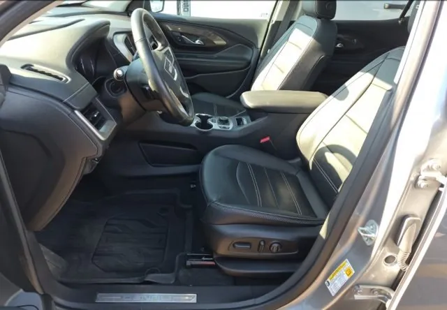 GMC Terrain 2024 photo 3