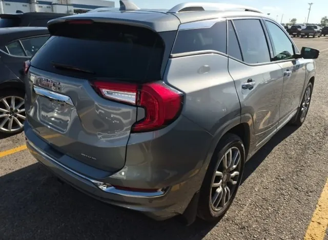GMC Terrain 2024 photo 4